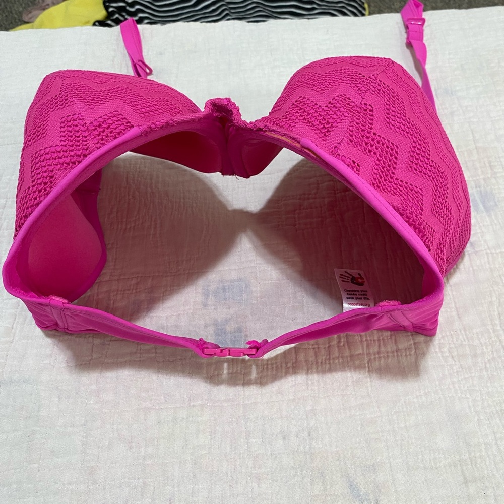 Vibrant Pink Bikini Top - Picture 5 of 16